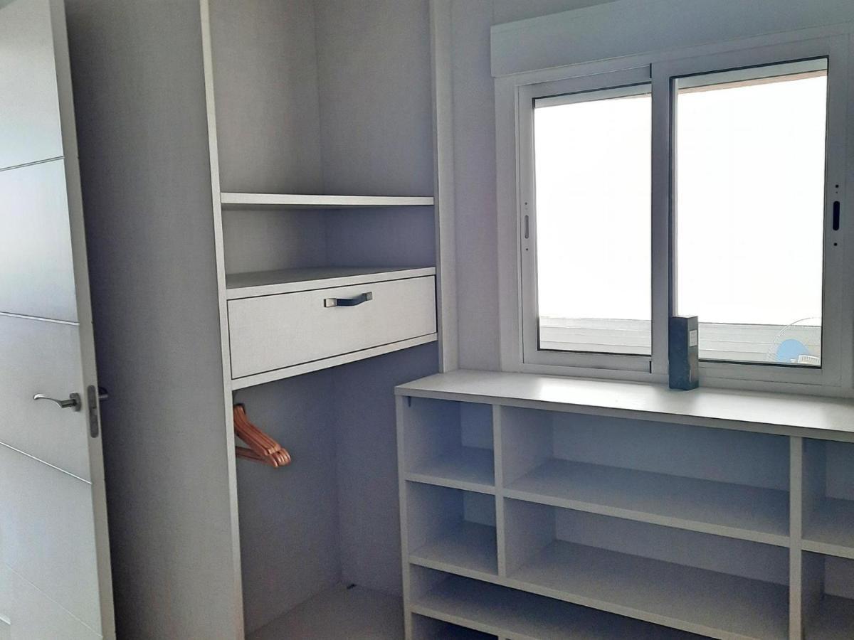 Atico Centro Huelva Con Parking Appartement Buitenkant foto