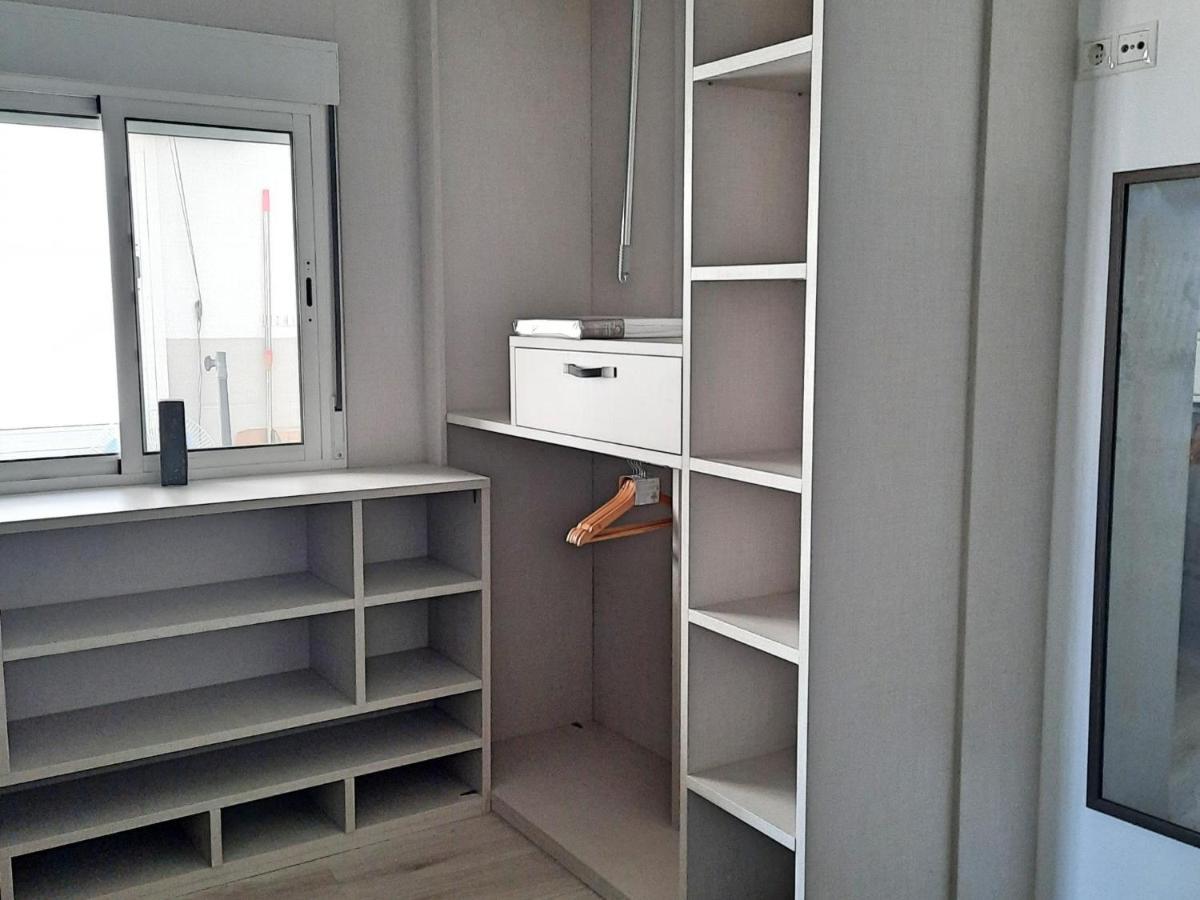 Atico Centro Huelva Con Parking Appartement Buitenkant foto